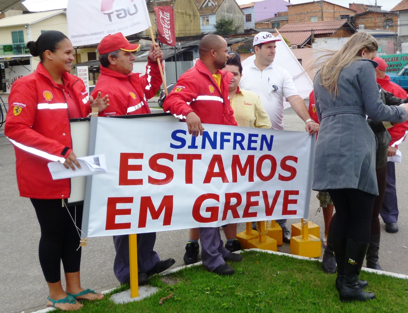 Greve no Posto Via Expressa
